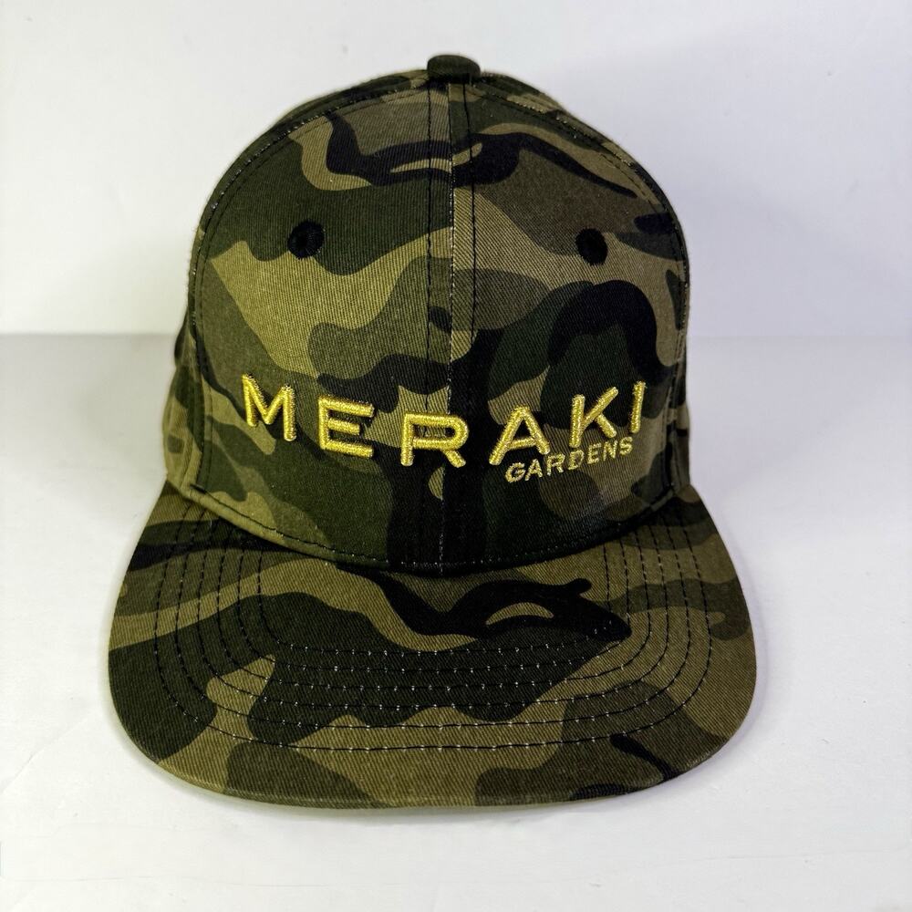 Meraki Gardens Camo Snapback Hat Adjustable Embroidered Logo Cap OSFA Pre-Owned